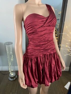 NWOT: BCBG Max Azria Red Metallic One-Shoulder Ruched Bubble Hem Chiffon Dress 6